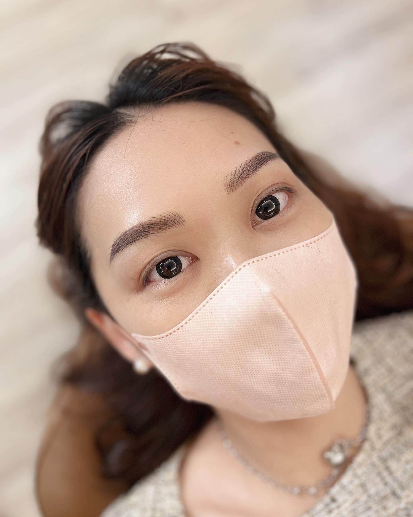 操作當天看到美麗小姊姊自己畫的眉毛
我說，等下做完飄霧眉一定比你畫的更好看

登愣～氣質感瞬間暴增💕💕💕

#台南飄霧眉首選
#醫美麻醉護理師
#台南近仁德交流道

#台南 #飄霧眉 #飄眉 #飄霧眉推薦 #飄霧眉首選 #野生眉 #仿真眉 #線條眉 #半永久眉毛 #眉型設計 #台南飄眉 #台南飄眉推薦 #台南霧眉 #台南霧眉推薦 #eyebrows #microblading #manbrow #makeup #amazing #tainan #eyebrow #eyebrows